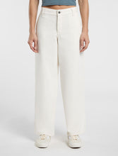 Carica l'immagine nel visualizzatore di Gallery, W Duck canvas