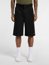 Carica l'immagine nel visualizzatore di Gallery, Unionville short