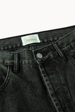 Carica l&#39;immagine nel visualizzatore di Gallery, Acid Wash Batten Jean
