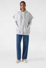 Carica l'immagine nel visualizzatore di Gallery, Hooded Vest
