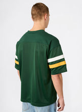 Carica l'immagine nel visualizzatore di Gallery, V Neck T-shirt
