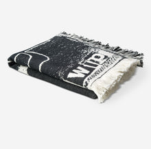 Carica l'immagine nel visualizzatore di Gallery, Letterpress Blanket
