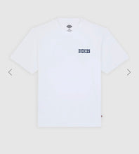 Carica l'immagine nel visualizzatore di Gallery, Plain city tee
