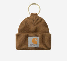 Carica l'immagine nel visualizzatore di Gallery, Mini watch hat Keychain
