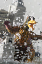 Carica l&#39;immagine nel visualizzatore di Gallery, Wiptopia snow Globe
